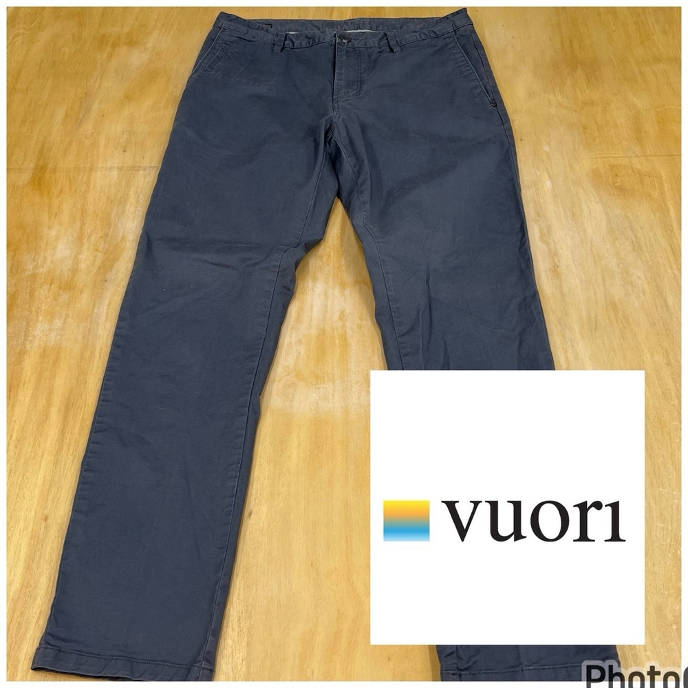 Vuori Collins Chino Pants Men 34x30 Regular Fit Straight Leg Cotton Stretch Gray